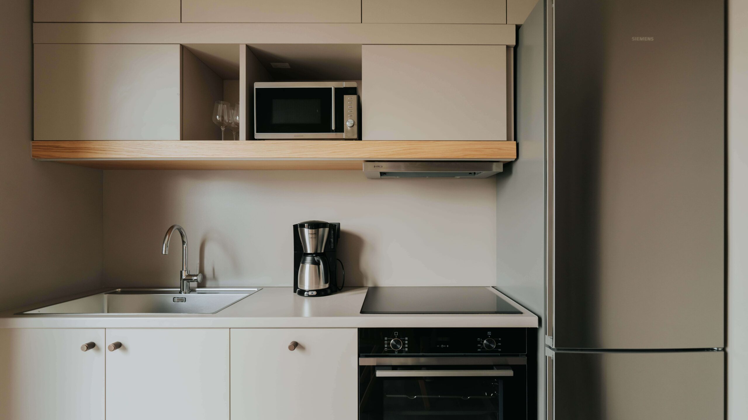 11-alesskikinas.com-1119-min-scaled