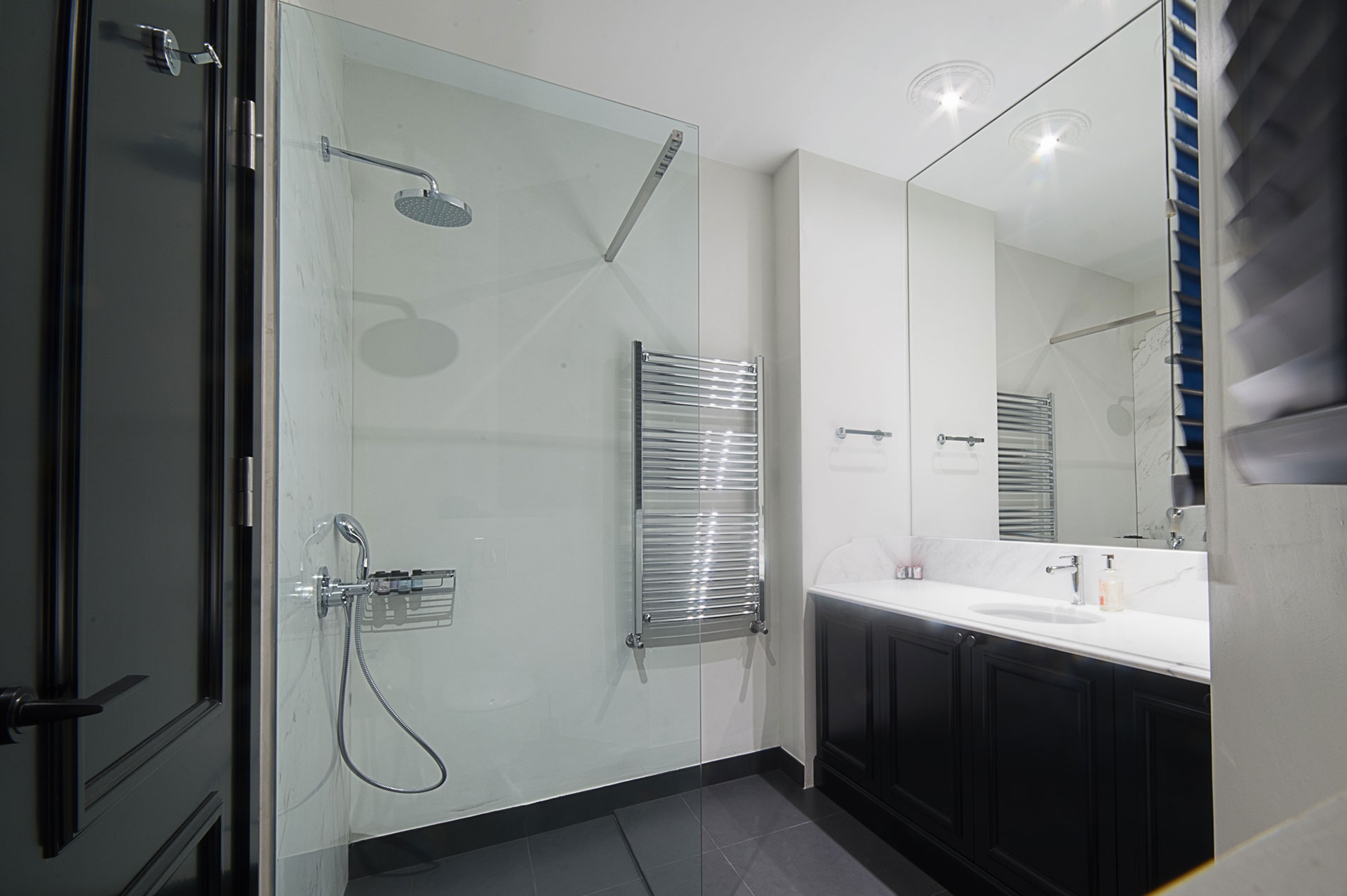 home-apartment-carousel-charitos-26-10