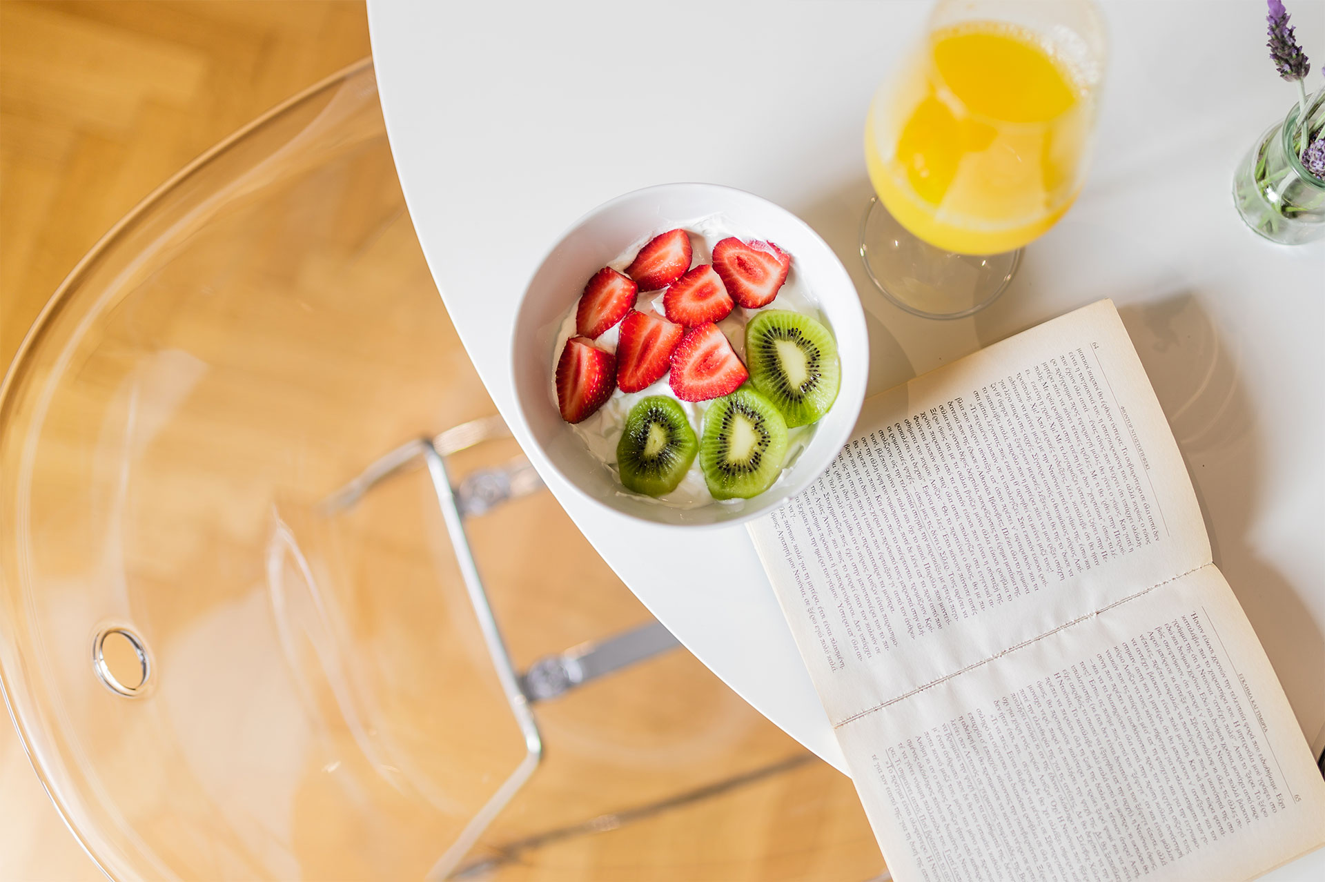 home-apartment-carousel-loukianou-03