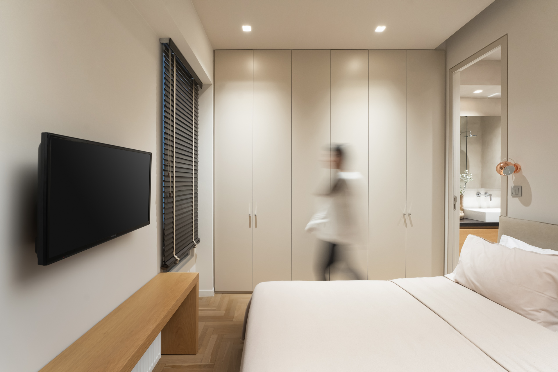 home-is-athens-apartment-Charitos-Str-05